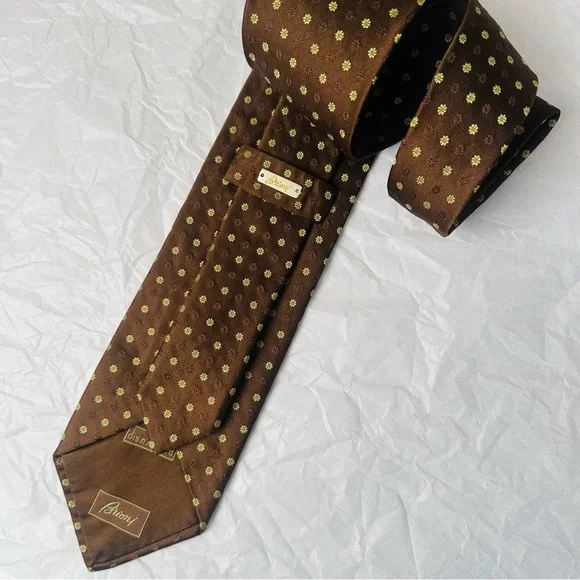 Brioni 100% Silk Neck Tie Hand Made in Italy brown printed - Picture 2 of 8
